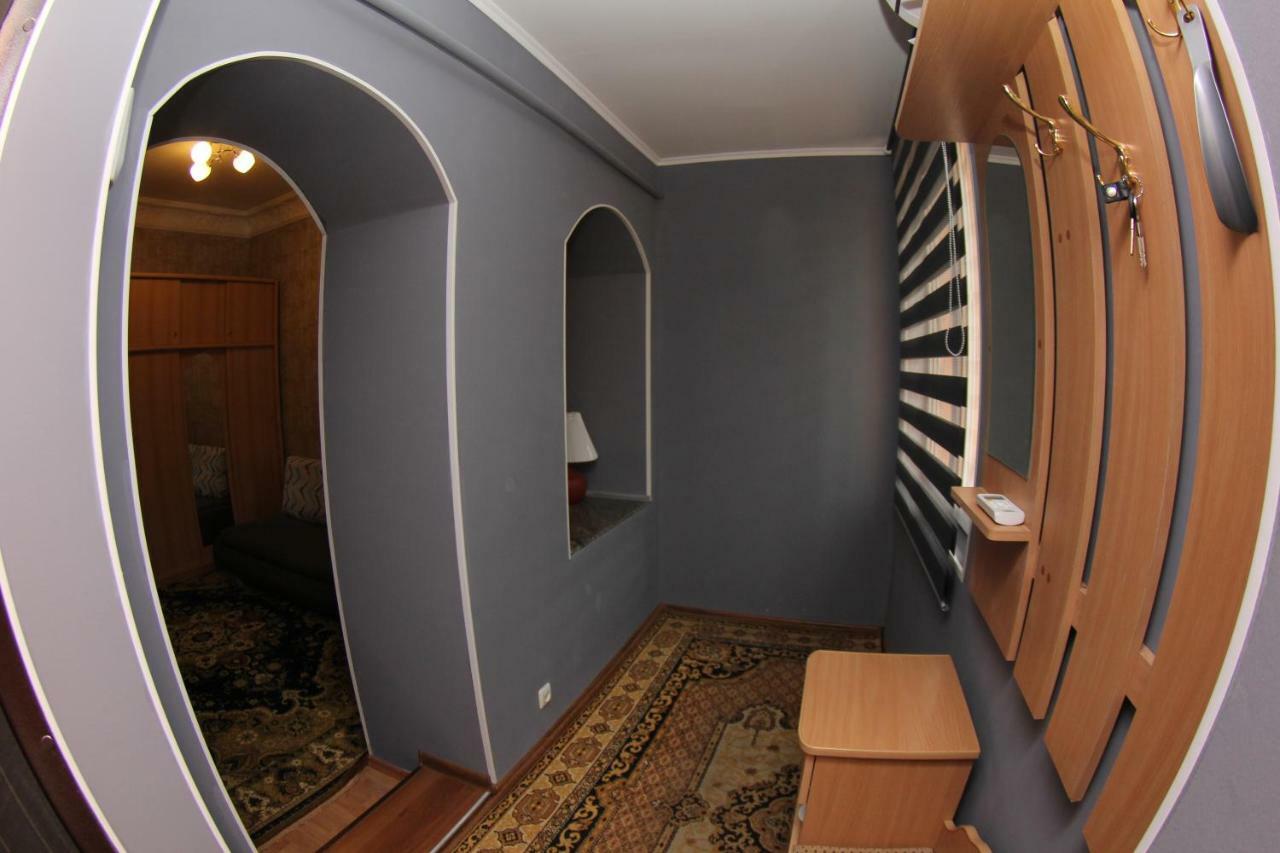 Apartment On Gimnazycheskaya Odessa Exterior foto